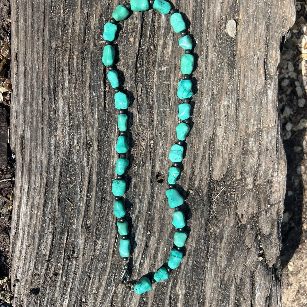 Turquoise Beaded Necklace